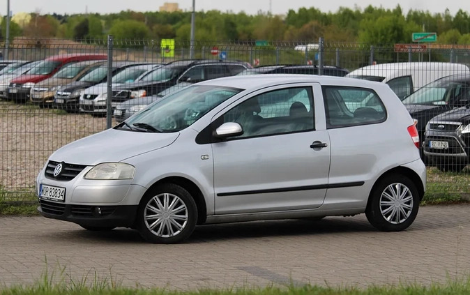 Volkswagen Fox cena 7900 przebieg: 229000, rok produkcji 2006 z Okonek małe 379